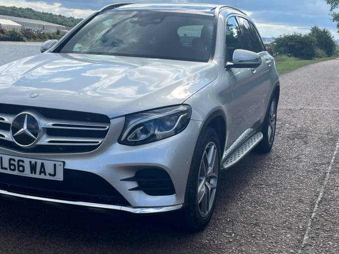 2025 Mercedes-benz Glc