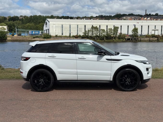 2025 Land Rover Range Rover Evoque