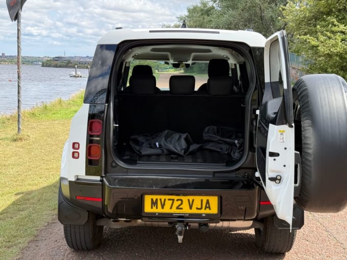 2025 Land Rover Defender