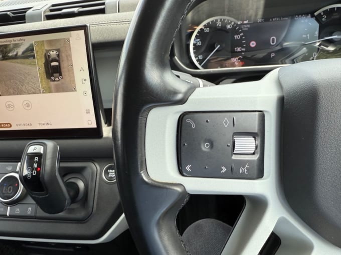 2025 Land Rover Defender
