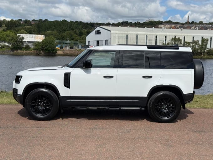 2025 Land Rover Defender