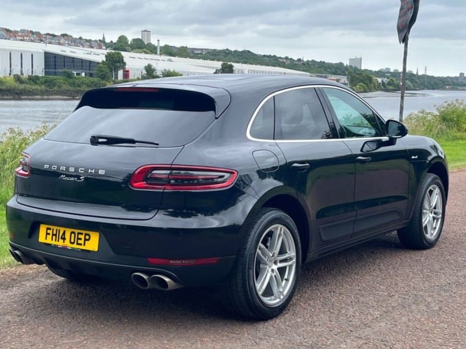 2025 Porsche Macan