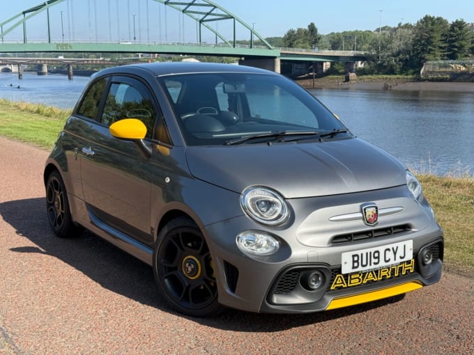 2025 Abarth 595