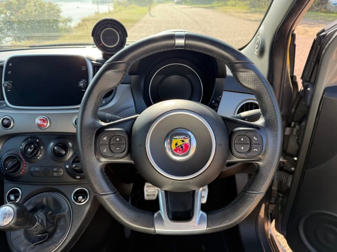 2025 Abarth 595