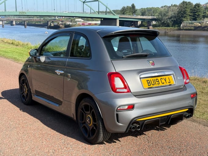 2025 Abarth 595