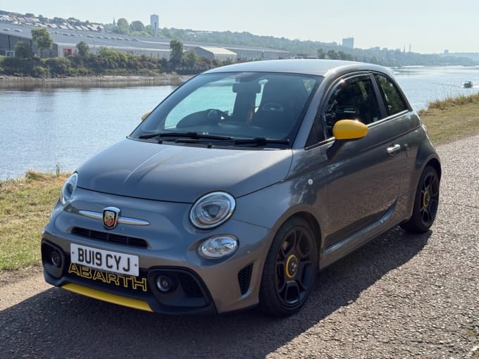 2025 Abarth 595
