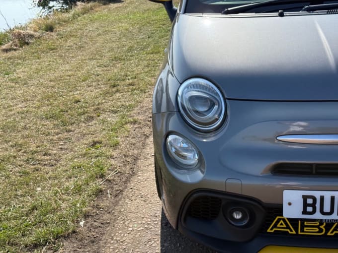 2025 Abarth 595