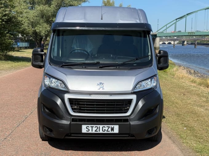 2025 Peugeot Boxer