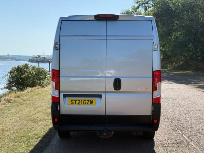 2025 Peugeot Boxer