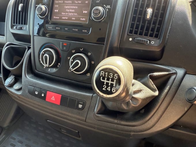 2025 Peugeot Boxer