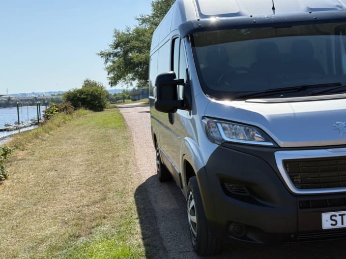2025 Peugeot Boxer