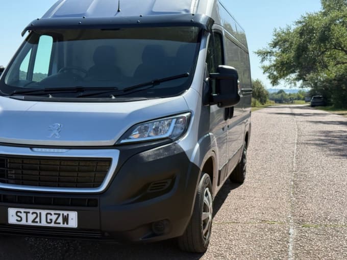 2025 Peugeot Boxer