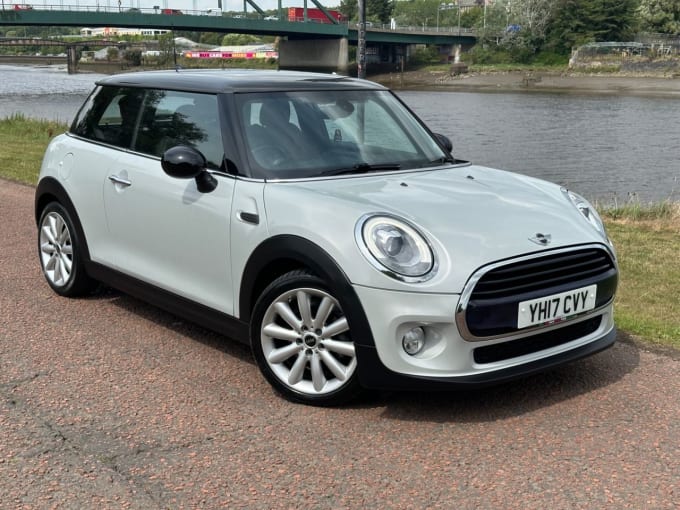 2025 Mini Hatch
