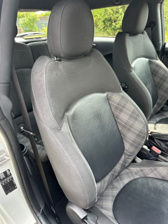 2025 Mini Hatch