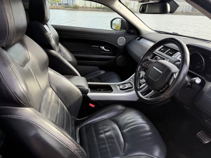 2025 Land Rover Range Rover Evoque