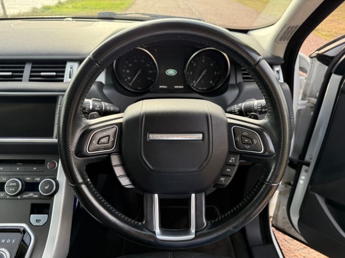 2025 Land Rover Range Rover Evoque