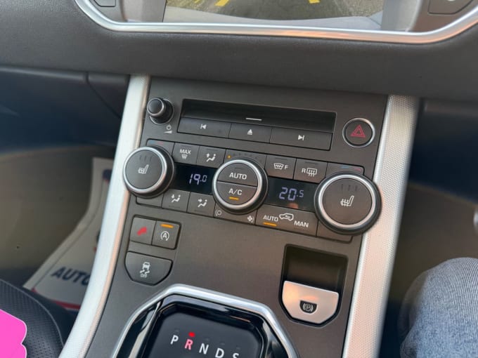 2025 Land Rover Range Rover Evoque