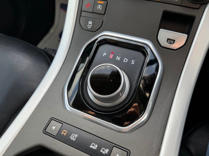 2025 Land Rover Range Rover Evoque