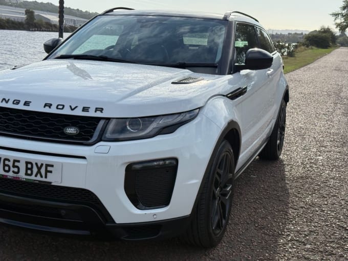 2025 Land Rover Range Rover Evoque