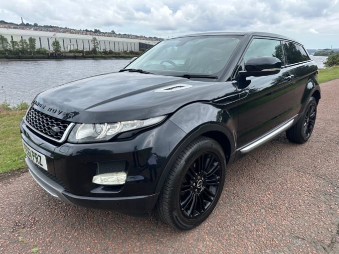 2025 Land Rover Range Rover Evoque
