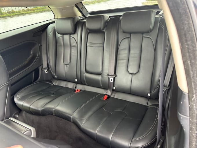 2025 Land Rover Range Rover Evoque