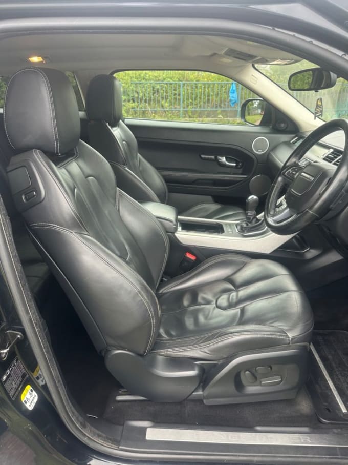 2025 Land Rover Range Rover Evoque