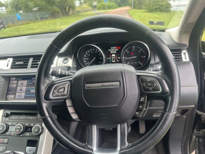 2025 Land Rover Range Rover Evoque