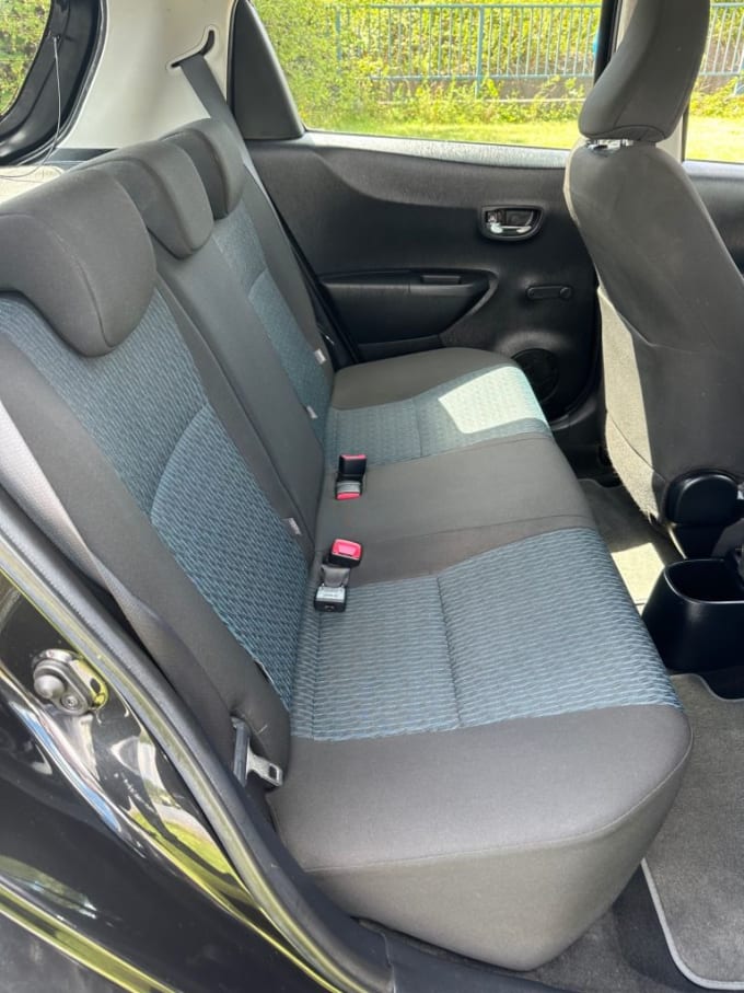 2025 Toyota Yaris