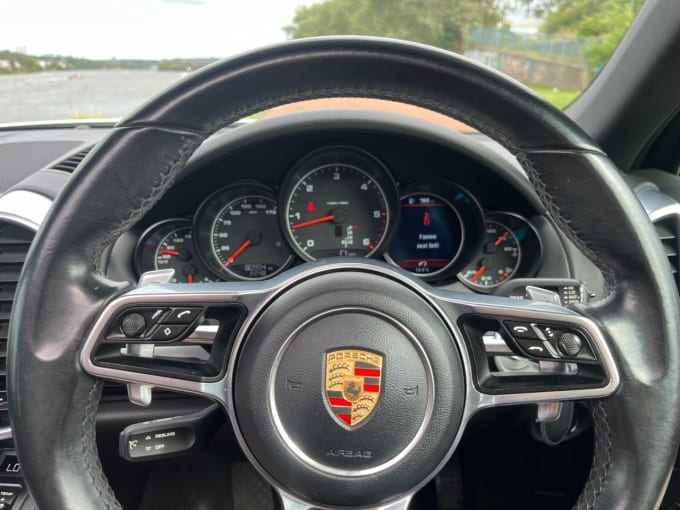 2025 Porsche Cayenne