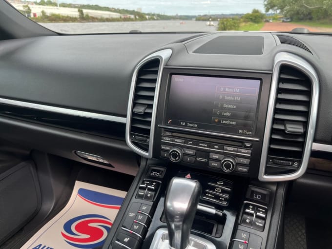 2025 Porsche Cayenne