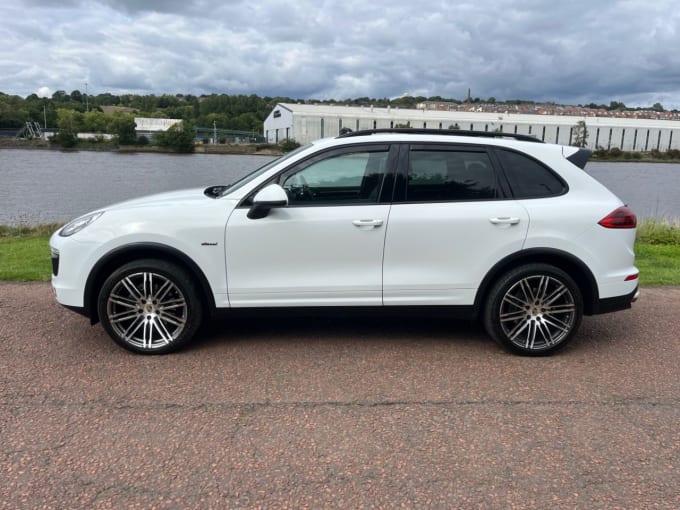 2025 Porsche Cayenne