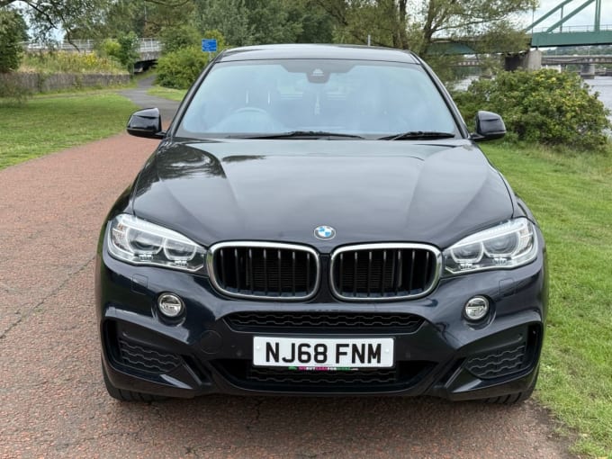 2025 BMW X6