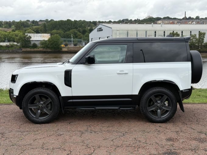 2025 Land Rover Defender