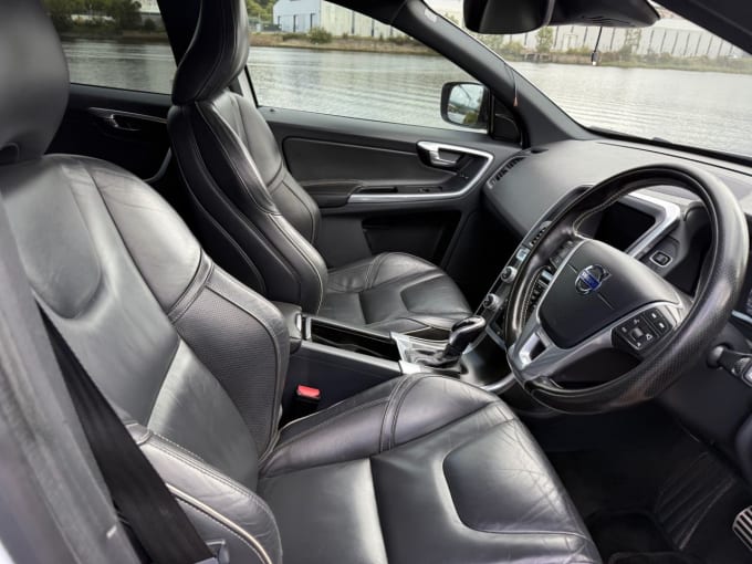 2025 Volvo Xc60