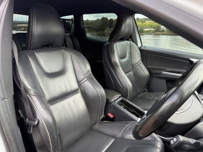 2025 Volvo Xc60