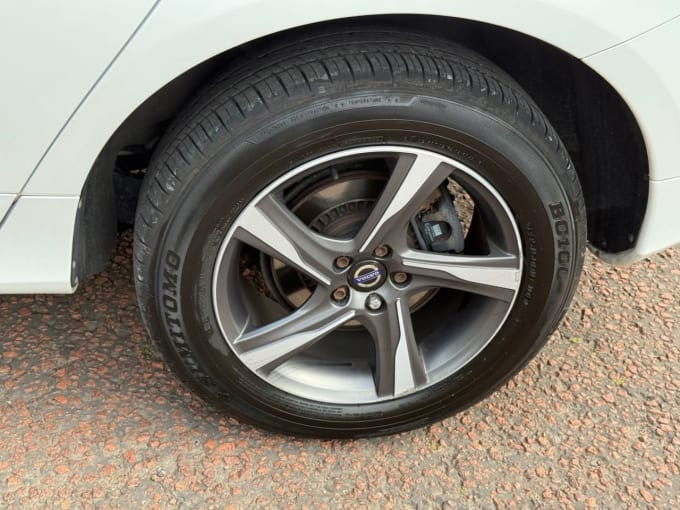 2025 Volvo Xc60