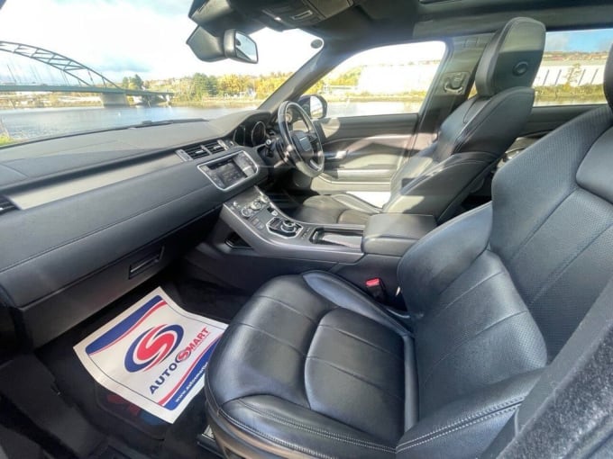 2025 Land Rover Range Rover Evoque