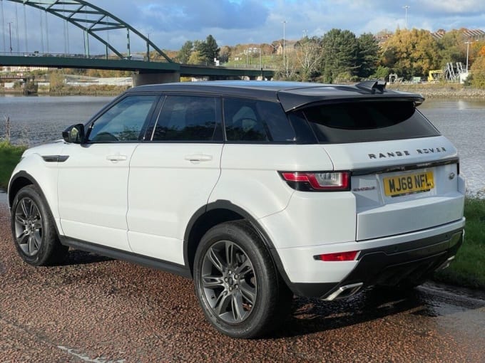 2025 Land Rover Range Rover Evoque