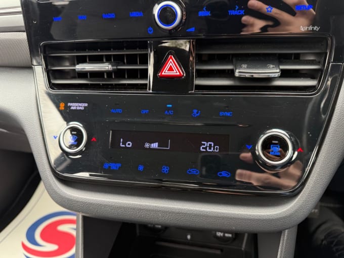 2025 Hyundai Ioniq