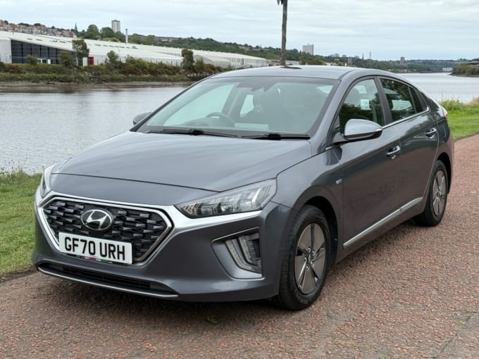 2025 Hyundai Ioniq