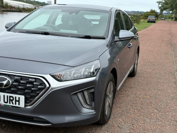 2025 Hyundai Ioniq