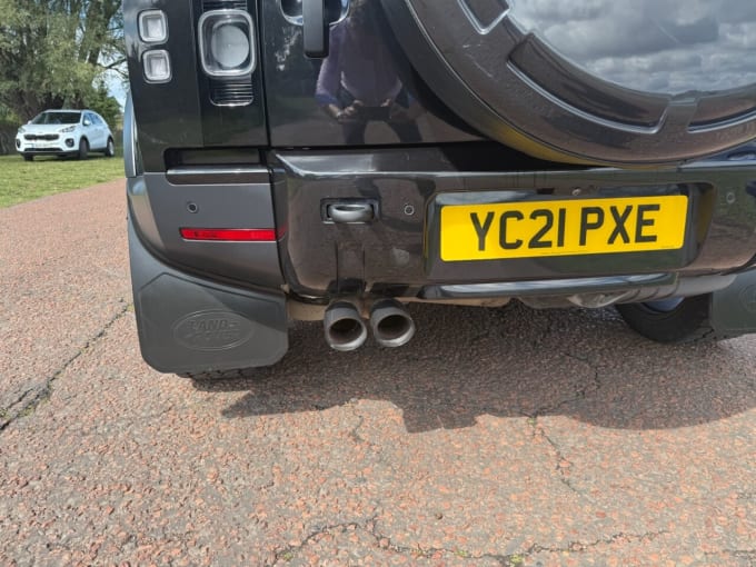 2025 Land Rover Defender