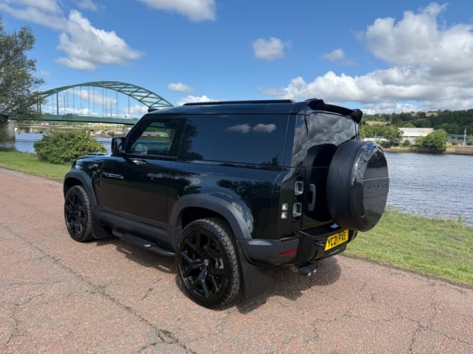 2025 Land Rover Defender