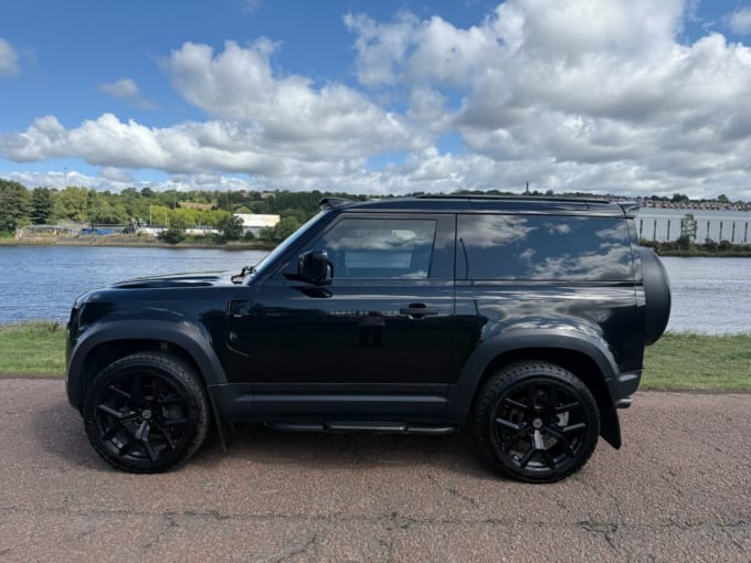 2025 Land Rover Defender