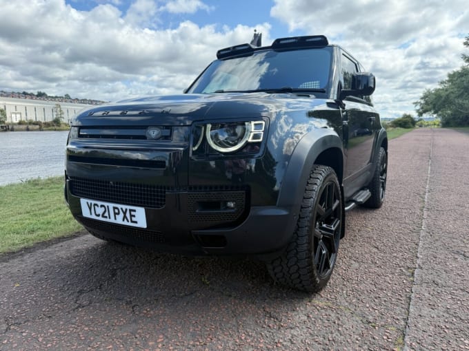 2025 Land Rover Defender