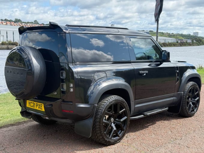 2025 Land Rover Defender