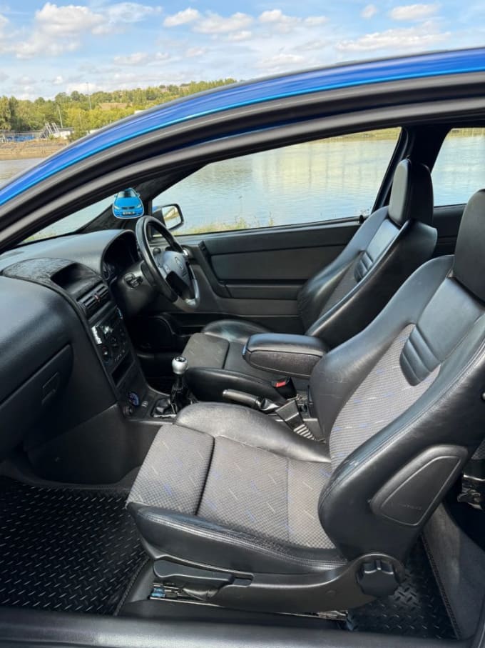 2025 Vauxhall Astra