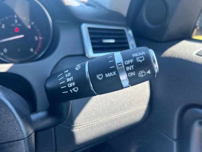 2025 Land Rover Discovery Sport
