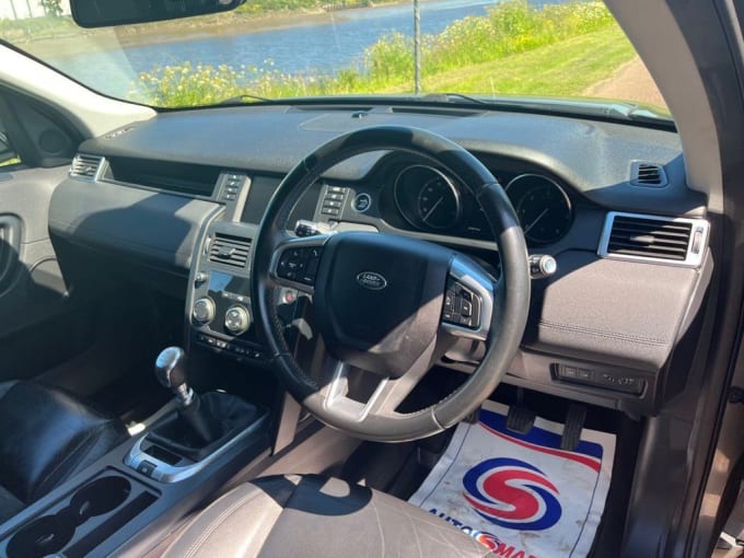 2025 Land Rover Discovery Sport