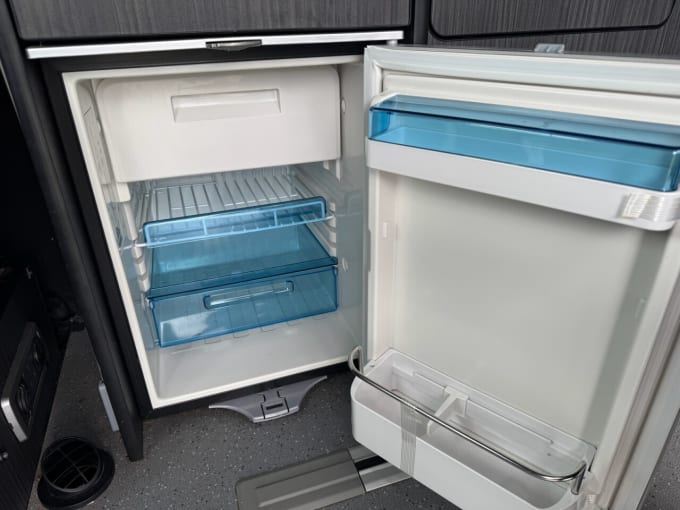 2025 Volkswagen Transporter
